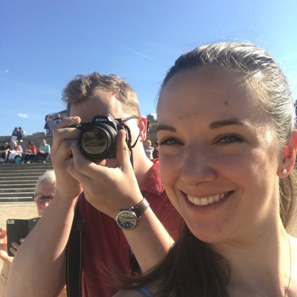 Meet your Posher, Elizabeth